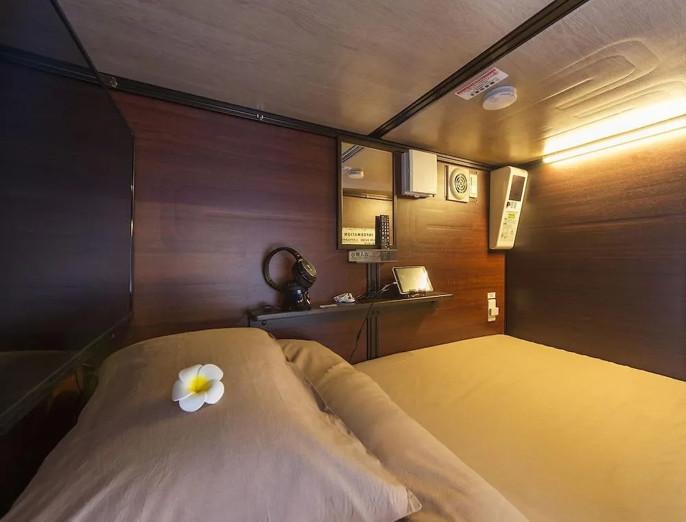 Capsule Hotel Anshin Oyado Premium Resort Kyoto Shijo Karasuma Japan
